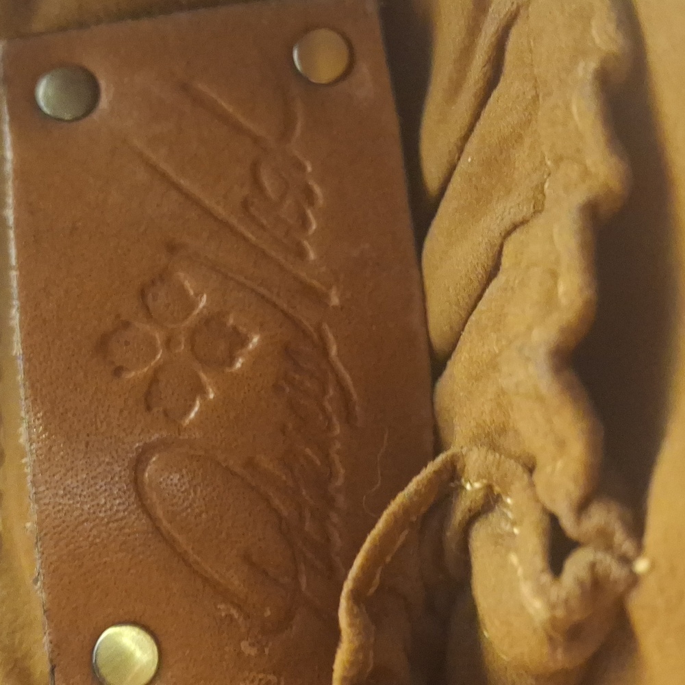 Patricia Nash Embossed Brown Leather Clutch/Wristlet - Picture 2 of 8